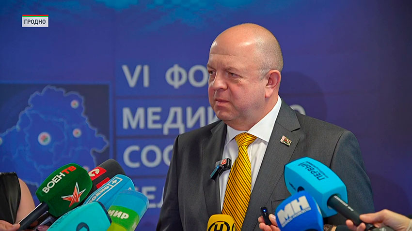 Дмитрий Жук