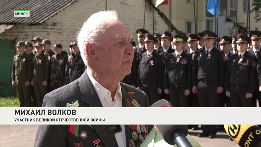 Михаил Волков