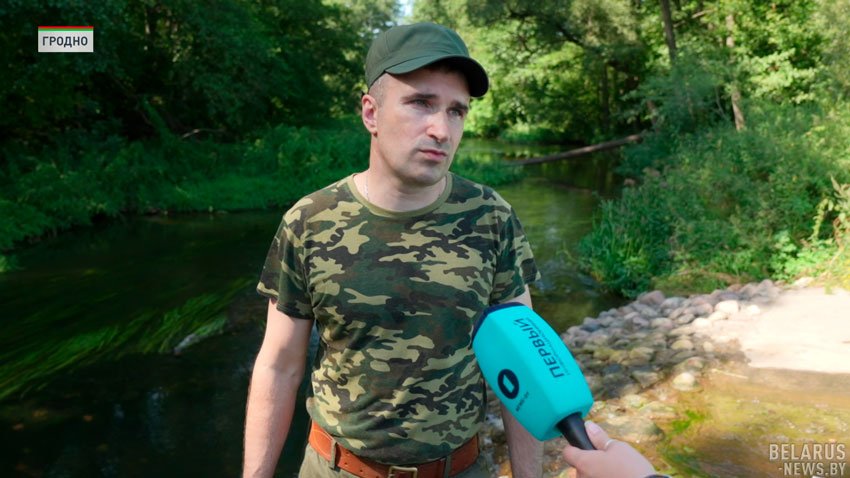 В Гродно молодёжь и местные жители навели порядок в прибрежной зоне реки Лососянка