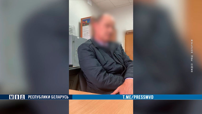 В случае поставки его компании оборудования в адрес нашего предприятия, заключения контракта и оплаты по контракту, он, в свою очередь, обещал мне передавать денежную сумму равную 10% от стоимости оборудования.