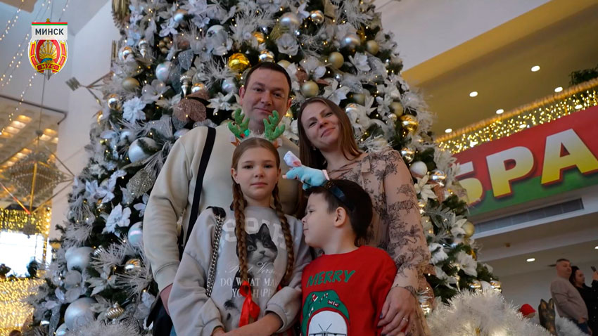 Всех с праздником! 