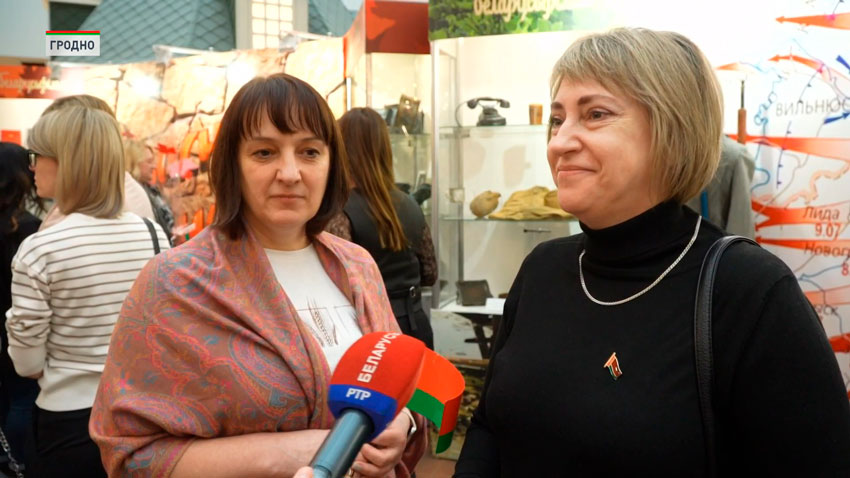 – Это очень важно. Это сплочает, объединяет и делает нас еще ближе.   – Особенно в наше такое неспокойное время нам надо объединяться. 