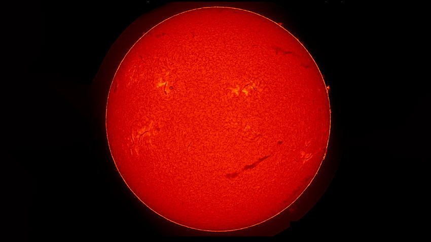 На Солнце появился огромный смайлик – ИКИ РАН