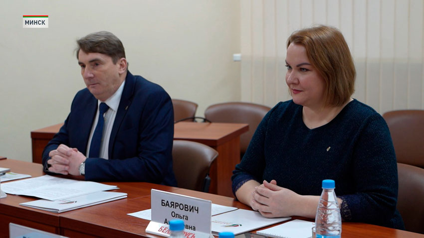 Наблюдатели от СНГ продолжают мониторинг процесса подготовки к единому дню голосования