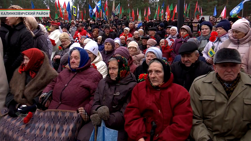 Память безвинно погибших жертв нацизма почтили 19 марта в Озаричах