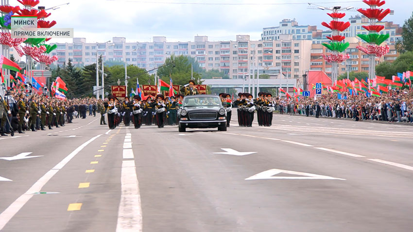 6 000 военнослужащих и 250 единиц военной техники. В Минске завершился грандиозный парад