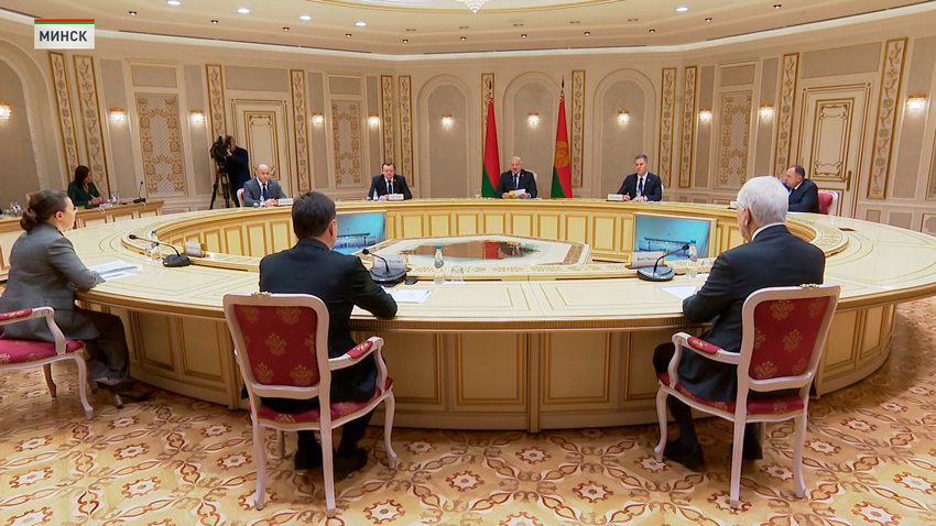 Развитии совместных белорусско-российских производств обсудили во Дворце Независимости 18 декабря