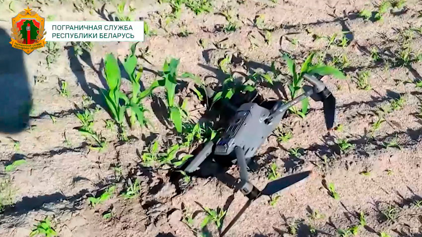 Пограничники сбили квадрокоптер, летящий с украинской территории вглубь Беларуси