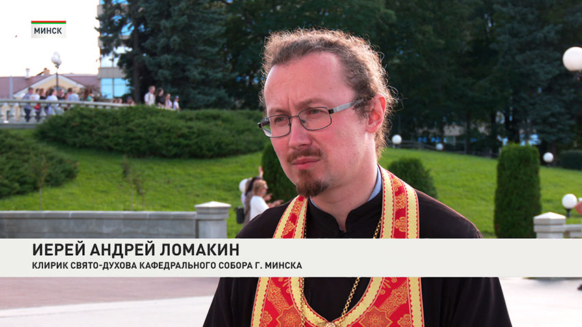 Иерей Андрей Ломакин