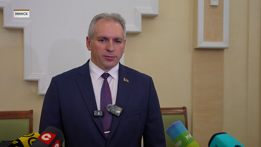 Виктор Галанов