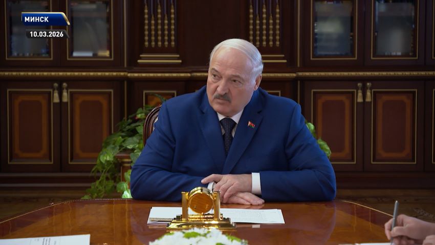 Сельское хозяйство и международня повестка: Лукашенко с рабочей поездкой посетил Минский район