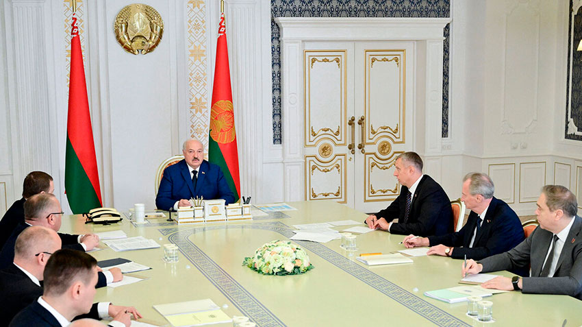 Лукашенко