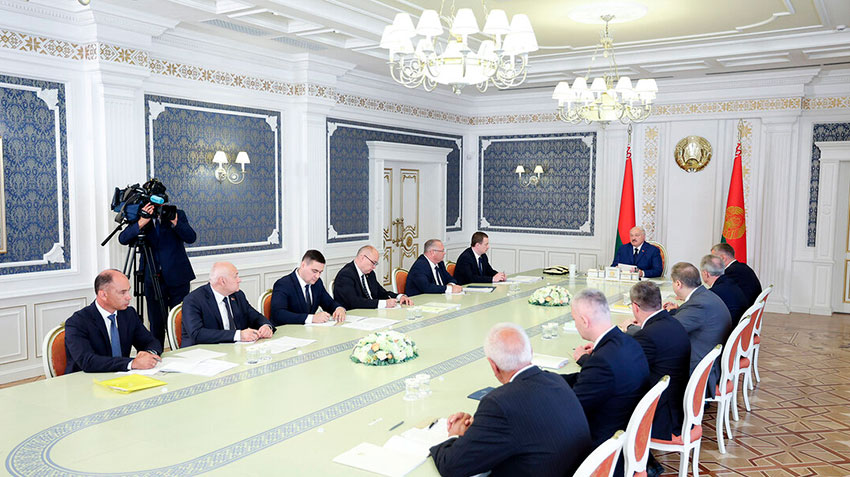 Лукашенко