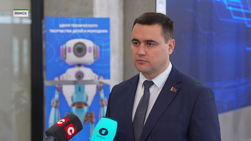 Андрей Иванец