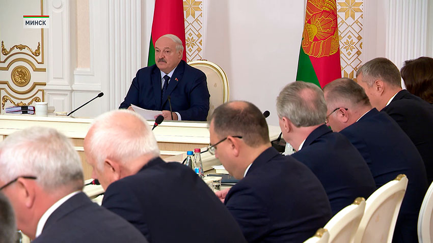 Лукашенко