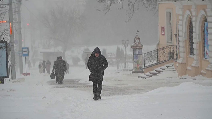 Пункты обогрева Красного Креста работают в Минске – там можно выпить горячий чай и взять тёплую одежду