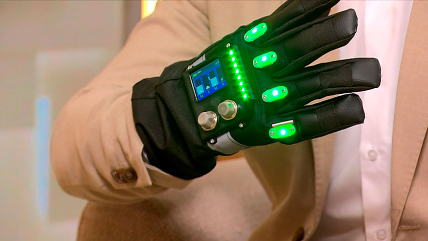 Разработка для спасателей-пожарных – финалист «100 идей для Беларуси» показал свое изобретение