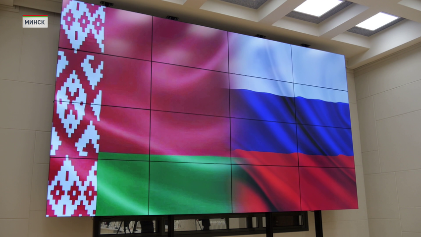 В Минске прошли переговоры министров обороны Беларуси и России