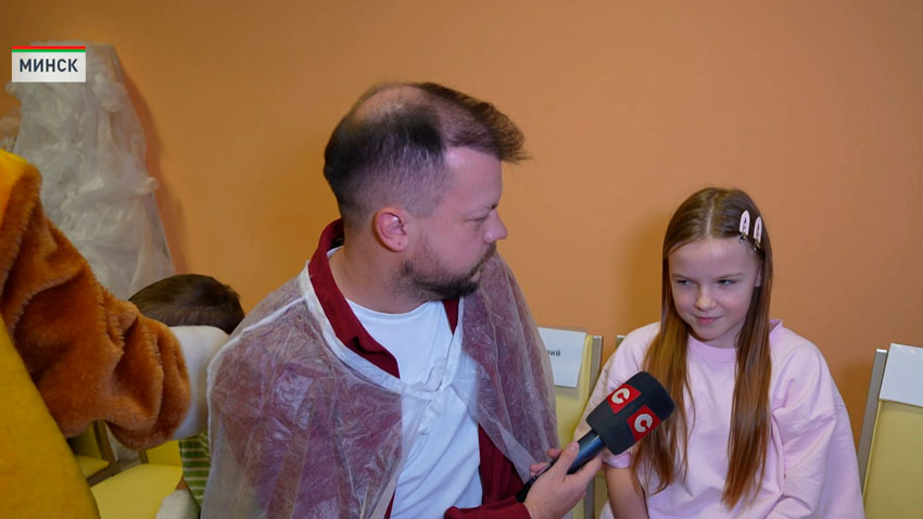 Чтобы все были здоровы и больницы никогда не были заполнены детьми с руками больными, ногами. Чтобы было здоровье везде, все хорошо всегда было.