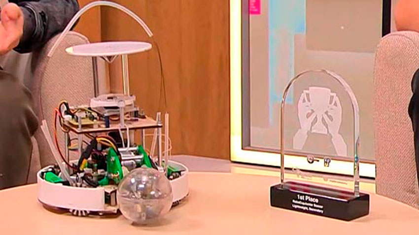 Робот-футболист – рассказываем, как студенты БГУ завоевали первое место на чемпионате по робототехнике в Абу-Даби