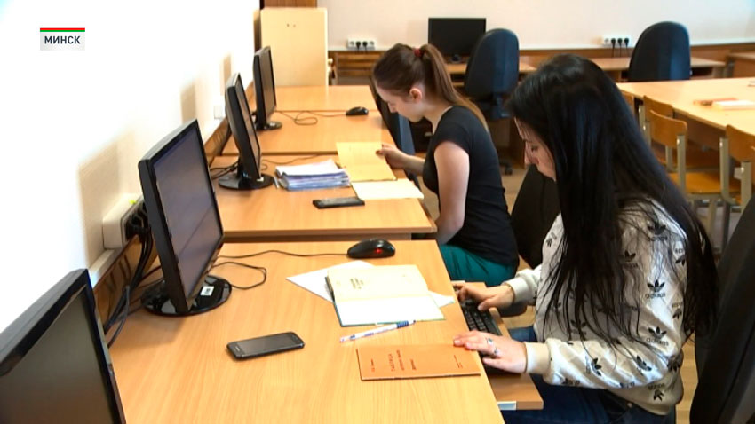 У выпускников есть альтернативная возможность проверить свой уровень – это дистанционное репетиционное тестирование.