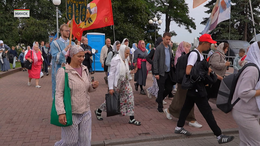 Шествие Всебелорусского крестного хода завершилось в Минске в день Минской иконы Божией Матери