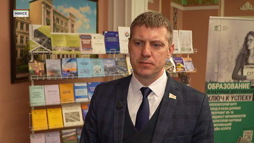 Игорь Мороз