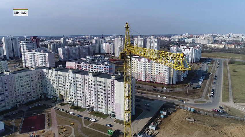 Строители