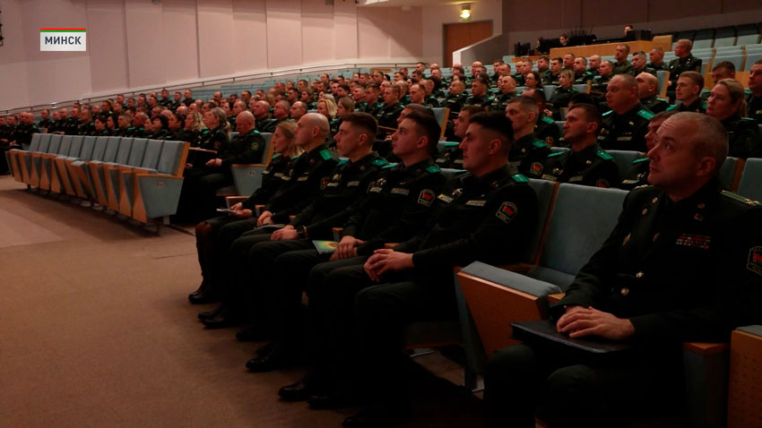 У крепления традиций. В Минске состоялось собрание прапорщиков органов пограничной службы