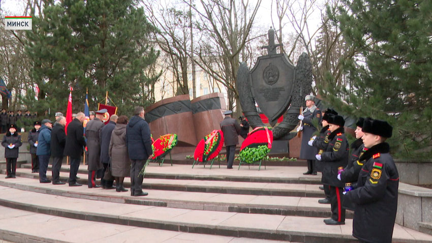 В Минске почтили память погибших сотрудников милиции