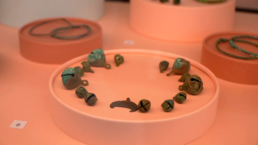 В Минске работает выставка «Женщина через века» – показываем уникальные экспонаты