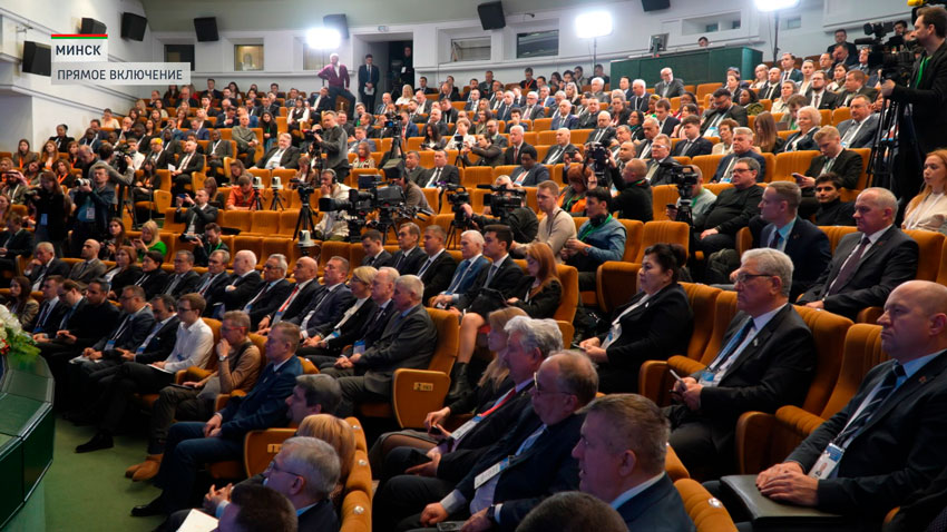 Крупнейшие мировые медиа освещают ход выборов Президента Беларуси