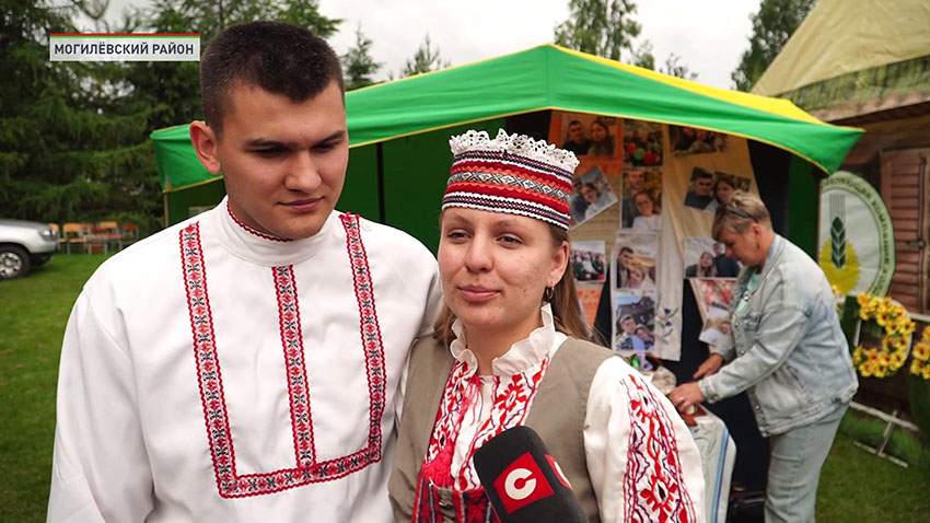 Янина и Василий Чумаковы