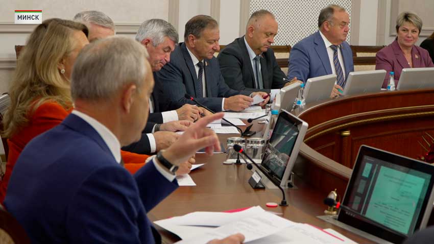 Палата представителей рассмотрит 24 законопроекта за третью сессию