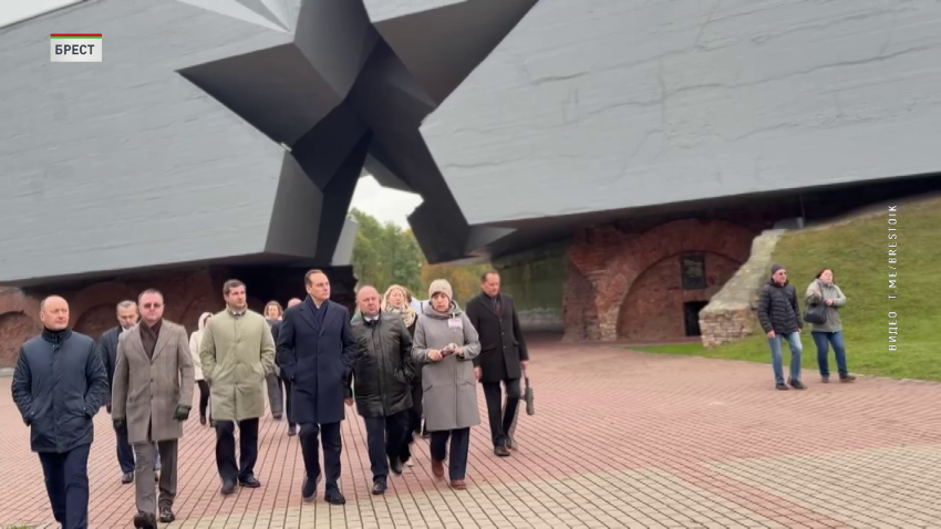 Мемориальный комплекс «Брестская крепость-герой»