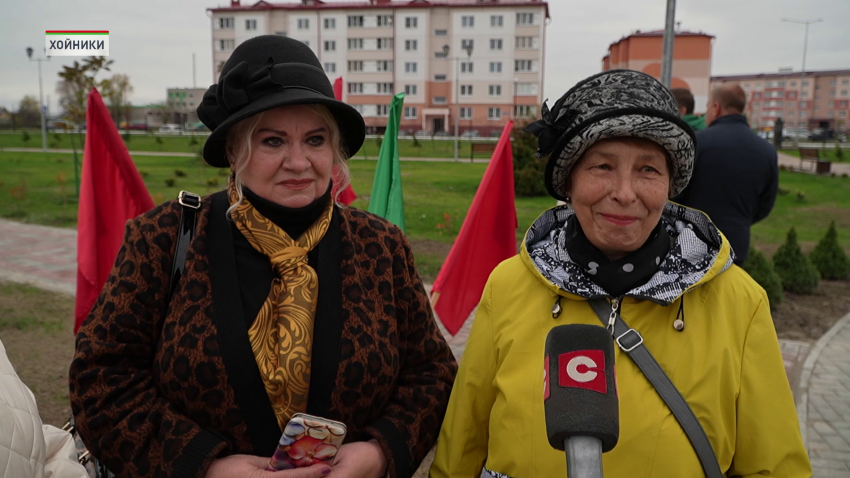 Обновленный сквер Энергетиков открыли в Хойниках 