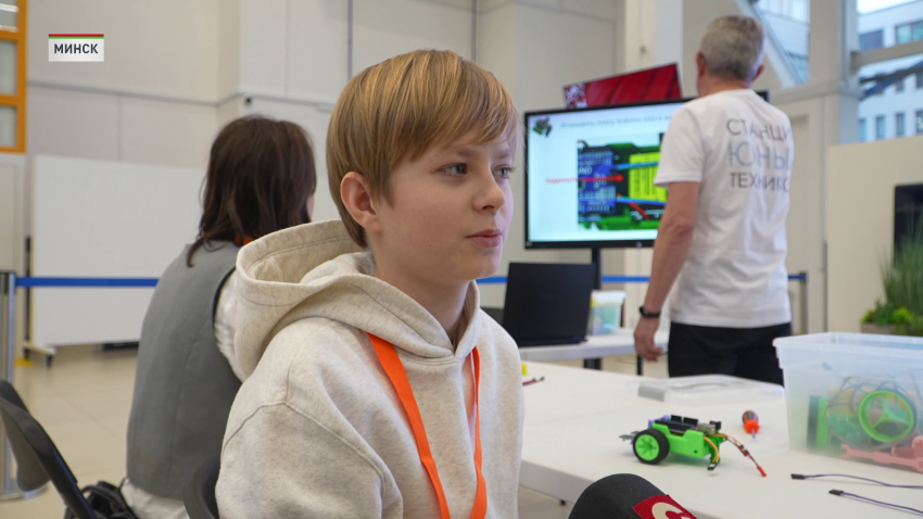 Минск впервые принял уникальный кросс-культурный проект «В основании будущего»