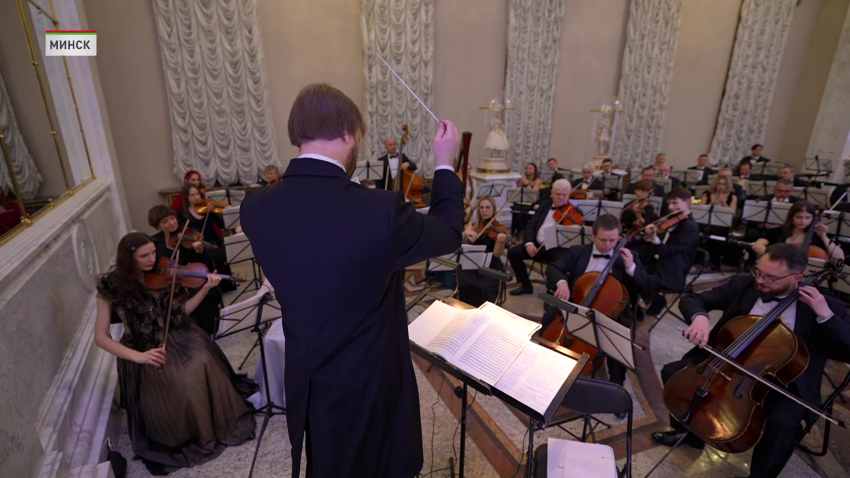 Бал на старый Новый год прошёл в Большом театре Беларуси