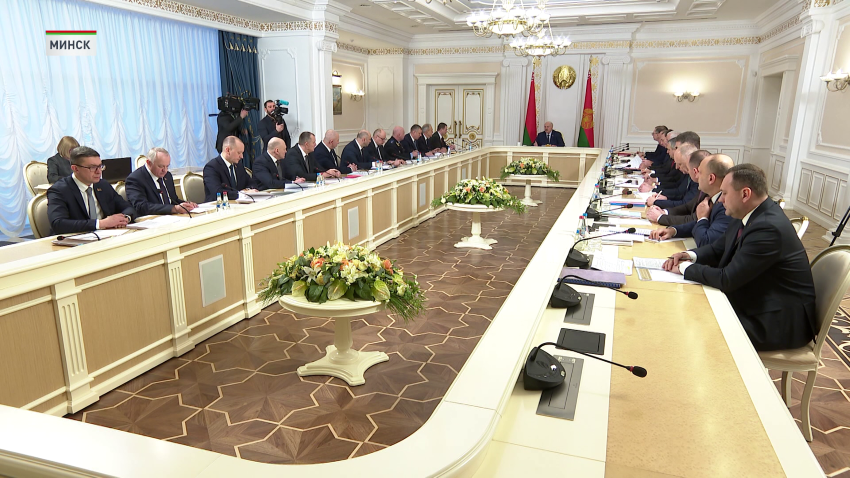 Ключевые экономические вопросы 6 февраля на повестке дня во Дворце Независимости