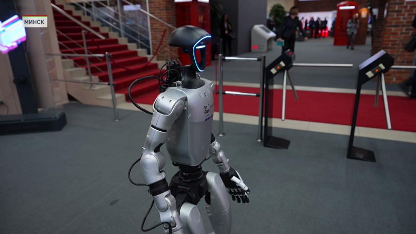 На выставке резидентов ПВТ, в сфере роботизации и промышленности, свои разработки представили 15 компаний, которые сотрудничают с полутора сотнями стран