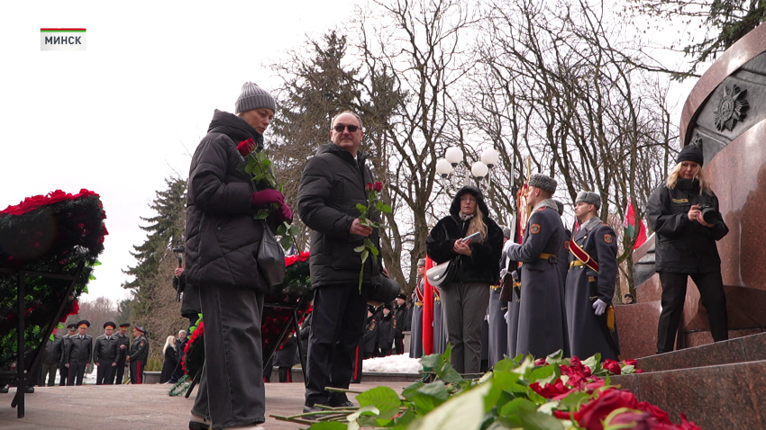 В Минске провели митинг-реквием в честь милиционеров, пожертвовавших своими жизнями