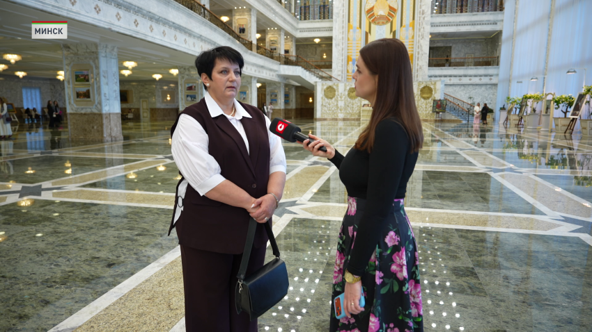 Церемония во Дворце Независимости