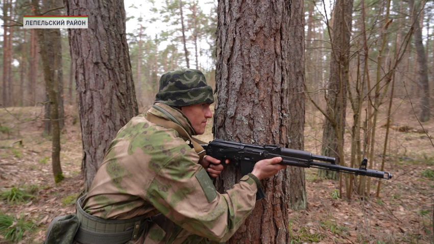 На Лепельском полигоне проходит тактико-специальное учение 120-й отдельной механизированной бригады