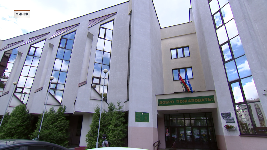 Прием документов стартовал в колледжах Беларуси