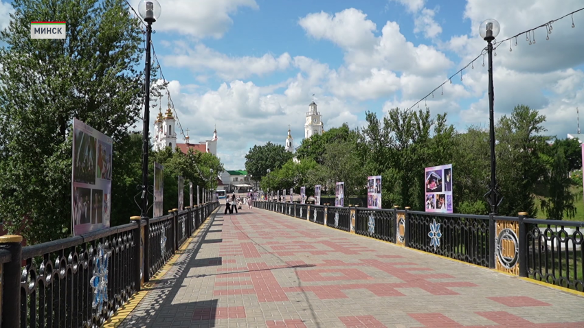 В Витебске открылась уникальная фотовыставка к «Славянскому базару»