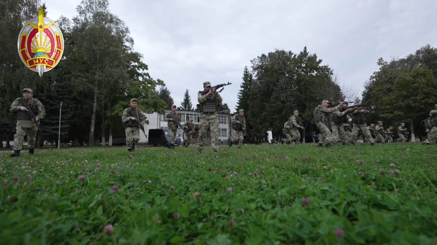 Продолжается проверка боеготовности 7-й отдельной специальной милицейской бригады внутренних войск МВД