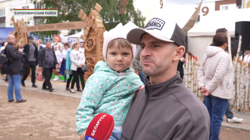 Праздник с ароматом хлеба! Областные «Дожинки-2026» прошли в агрогородке Жемчужный