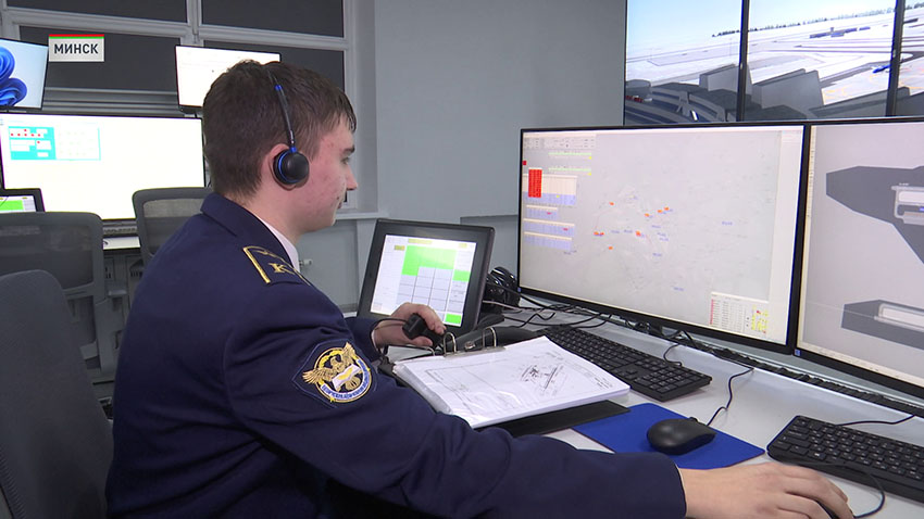 Выпускники Академии авиации