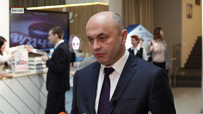 Александр Рогожник