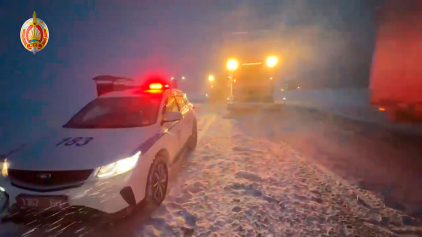 Минэнерго: за прошедшие сутки электроснабжение нарушалось в 251 населённом пункте страны